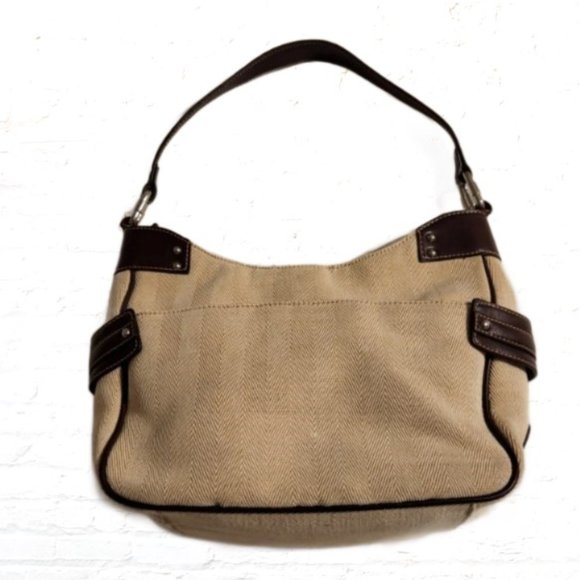 Etienne Aigner handbag - Picture 2 of 7